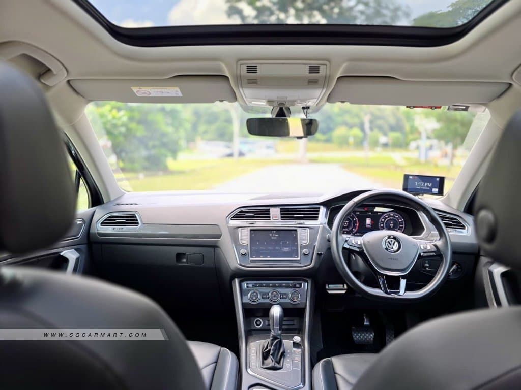 Volkswagen Tiguan 1.4A TSI Highline Panoramic Roof photo 6
