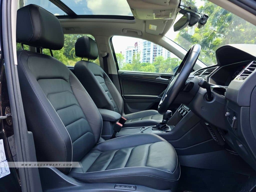 Volkswagen Tiguan 1.4A TSI Highline Panoramic Roof photo 8
