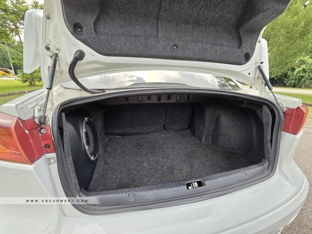Mitsubishi Lancer EX 2.0A GT (COE till 09/2028) photo 5