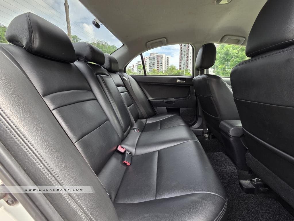 Mitsubishi Lancer EX 2.0A GT (COE till 09/2028) photo 9