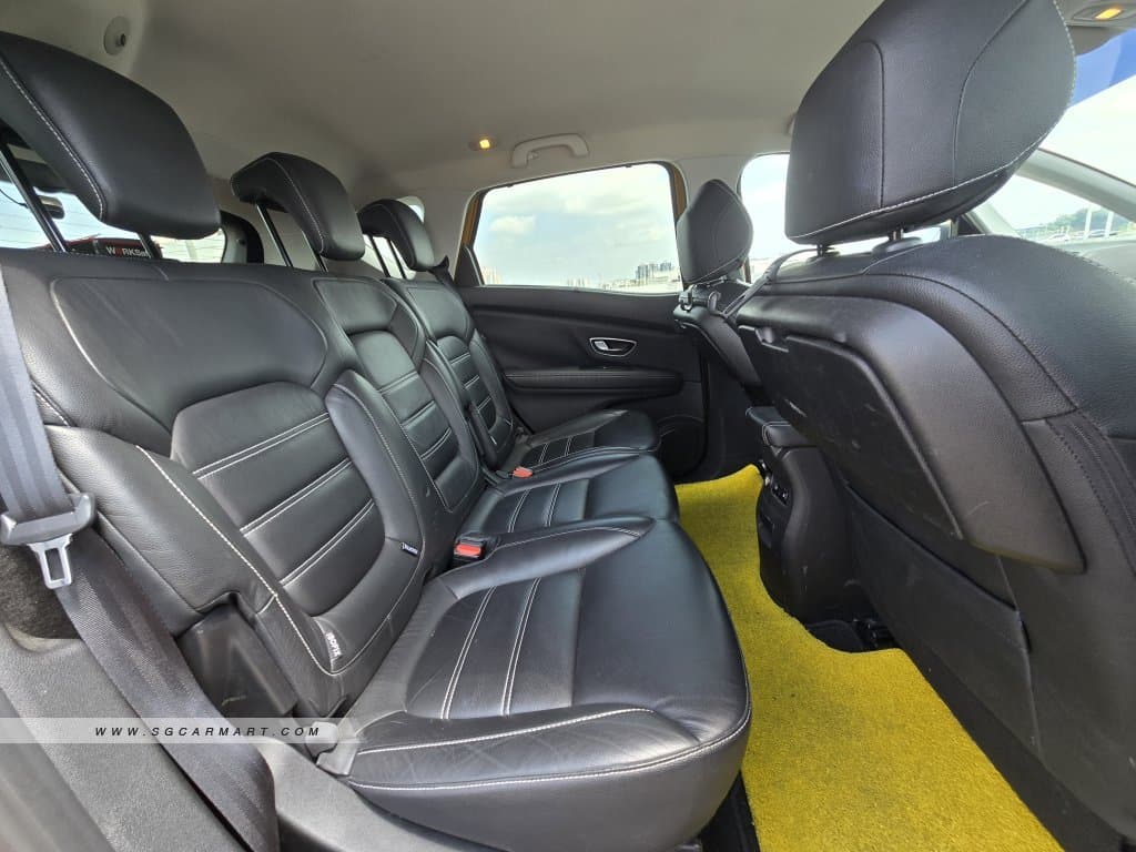 Renault Scenic Diesel 1.5A dCi photo 6