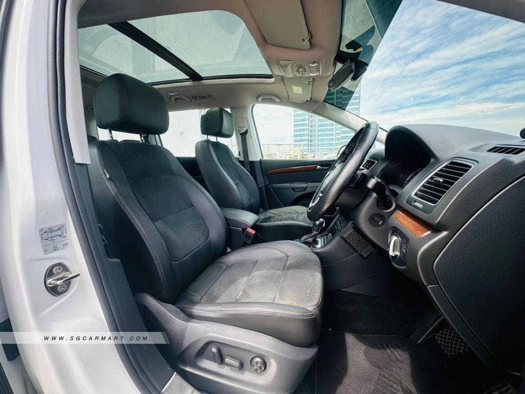 Volkswagen Sharan 2.0A TSI Panoramic Roof photo 7