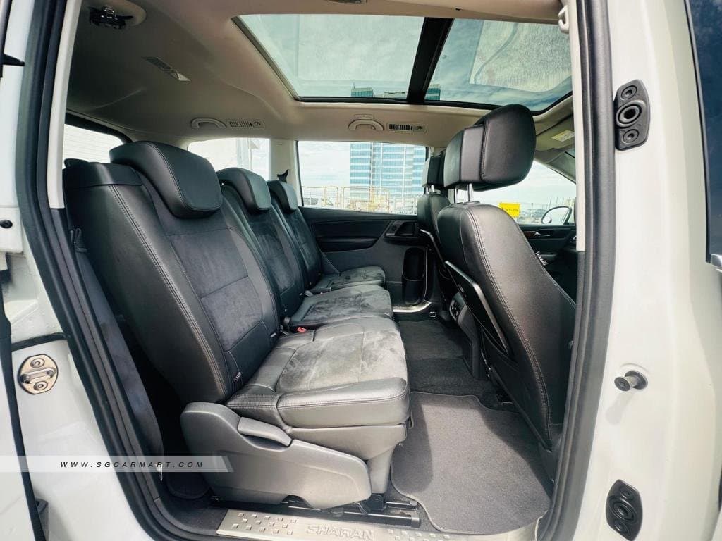 Volkswagen Sharan 2.0A TSI Panoramic Roof photo 8