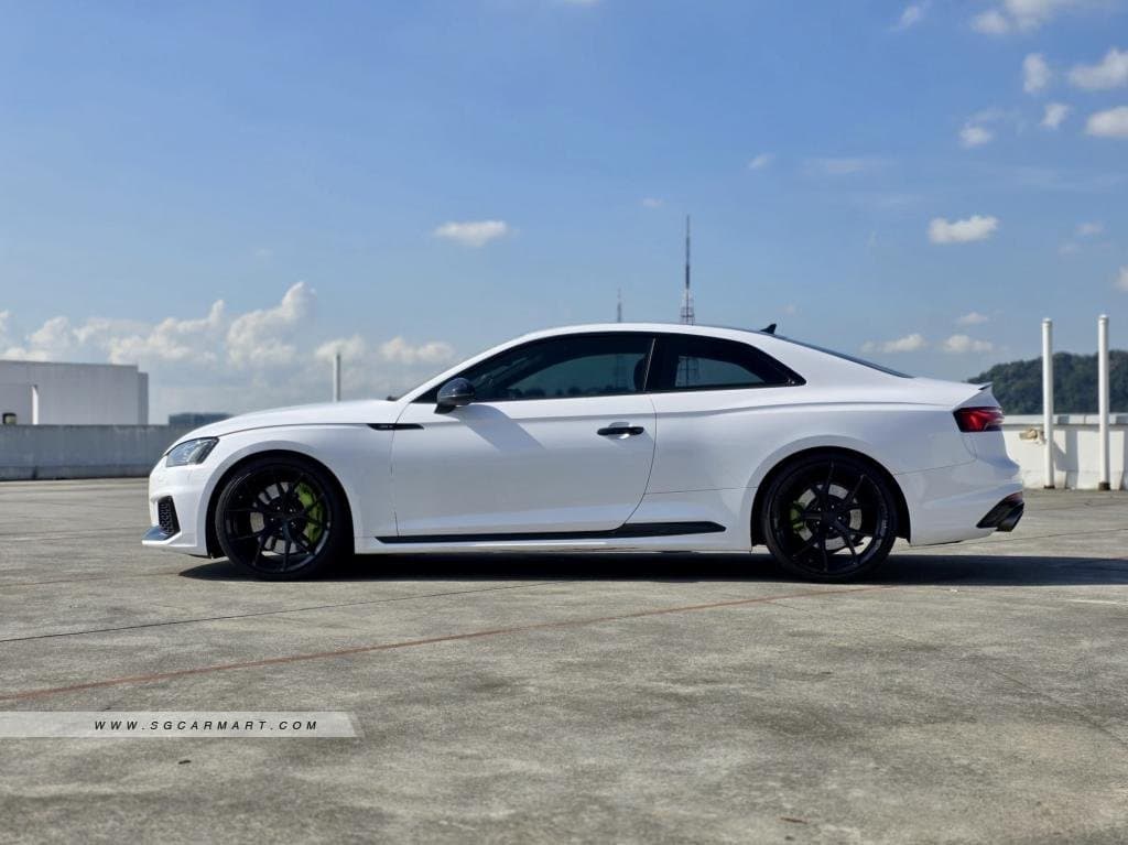Audi RS 5 Coupe 2.9A TFSI Quattro Sunroof photo 3