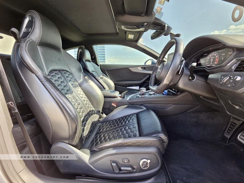 Audi RS 5 Coupe 2.9A TFSI Quattro Sunroof photo 8