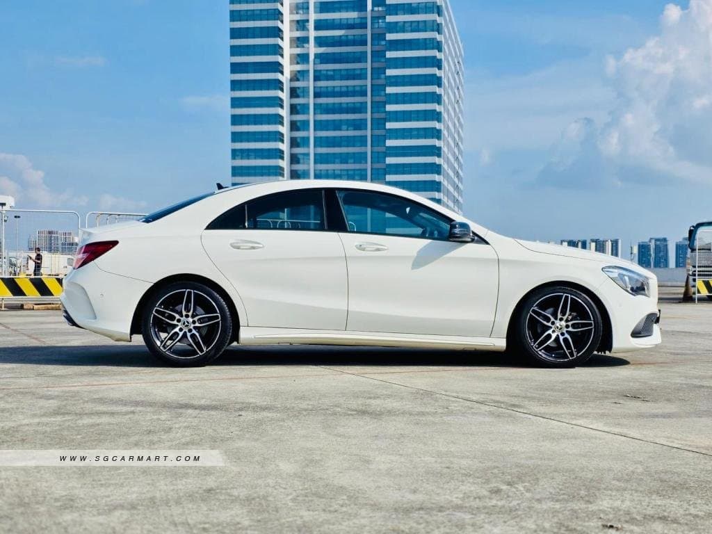 Mercedes-Benz CLA-Class CLA180 AMG Line photo 3