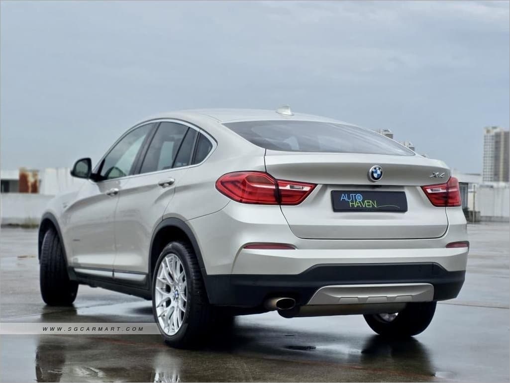 BMW X4 xDrive20i Sunroof photo 4