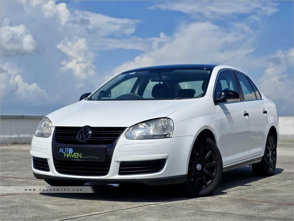 Volkswagen Jetta 1.6A (COE till 09/2027)