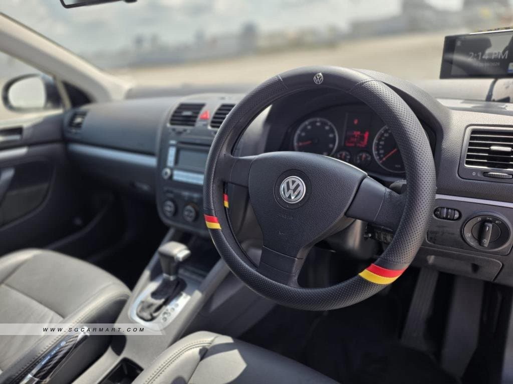 Volkswagen Jetta 1.6A (COE till 09/2027) photo 9
