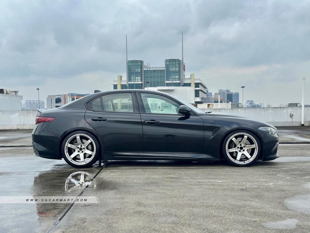 Alfa Romeo Giulia 2.9A Quadrifoglio photo 3