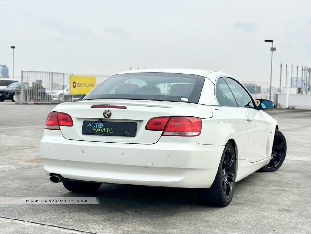 BMW 3 Series 320i Convertible (COE till 04/2028) photo 6