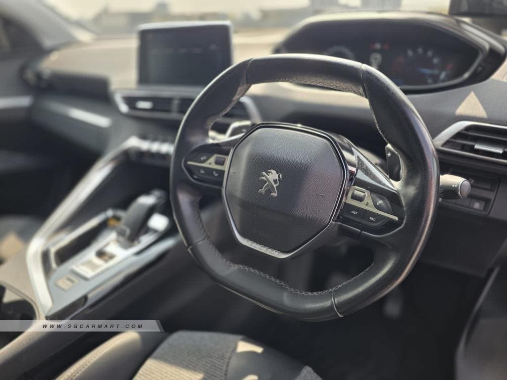 Peugeot 3008 1.2A PureTech EAT6 Allure Sunroof photo 7