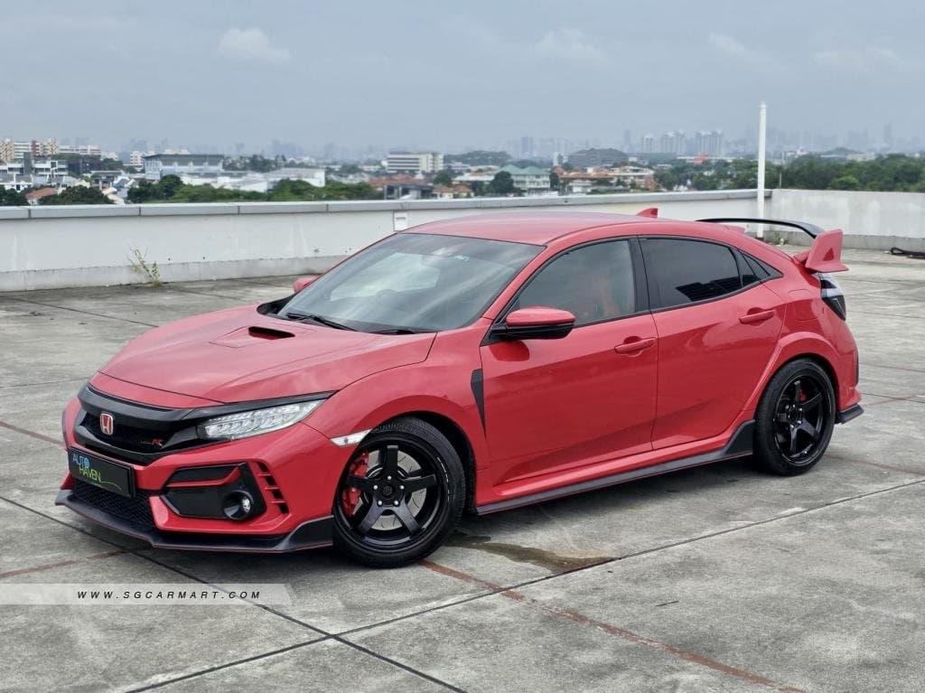 Honda Civic Type-R 2.0M VTEC Turbo GT photo 2