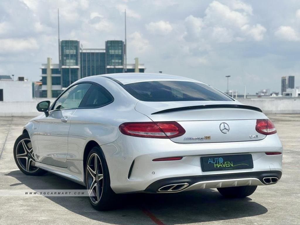 Mercedes-Benz C-Class C43 Coupe AMG 4MATIC photo 4