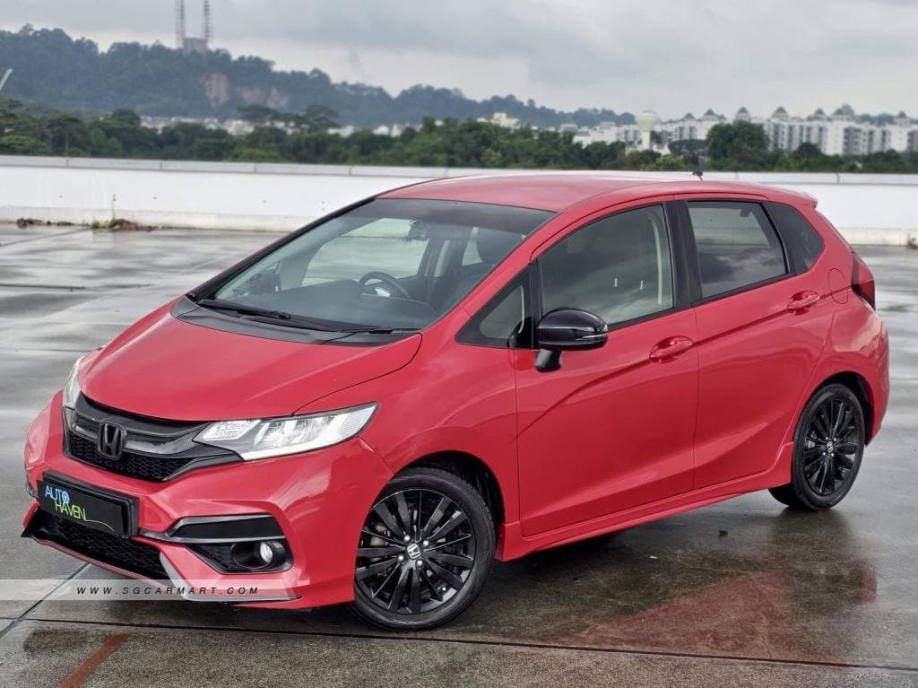 Honda Jazz 1.5A photo 2