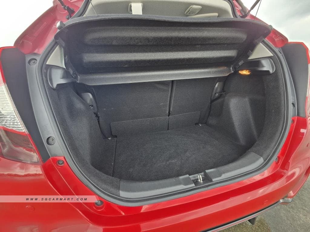 Honda Jazz 1.5A photo 6