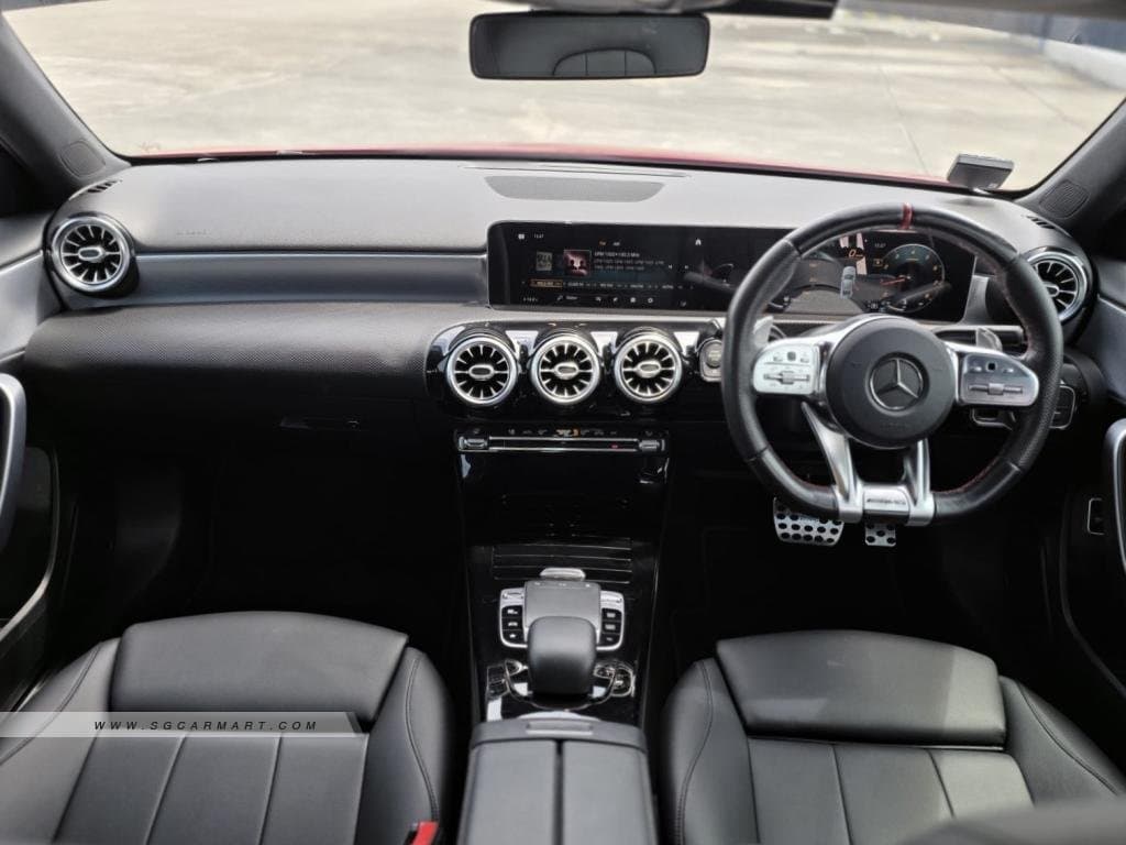 Mercedes-Benz A-Class Saloon A200 Progressive photo 6
