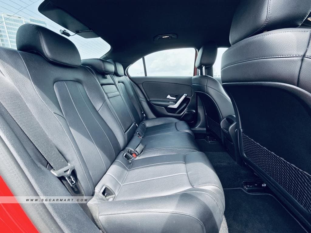 Mercedes-Benz A-Class Saloon A200 Progressive photo 9