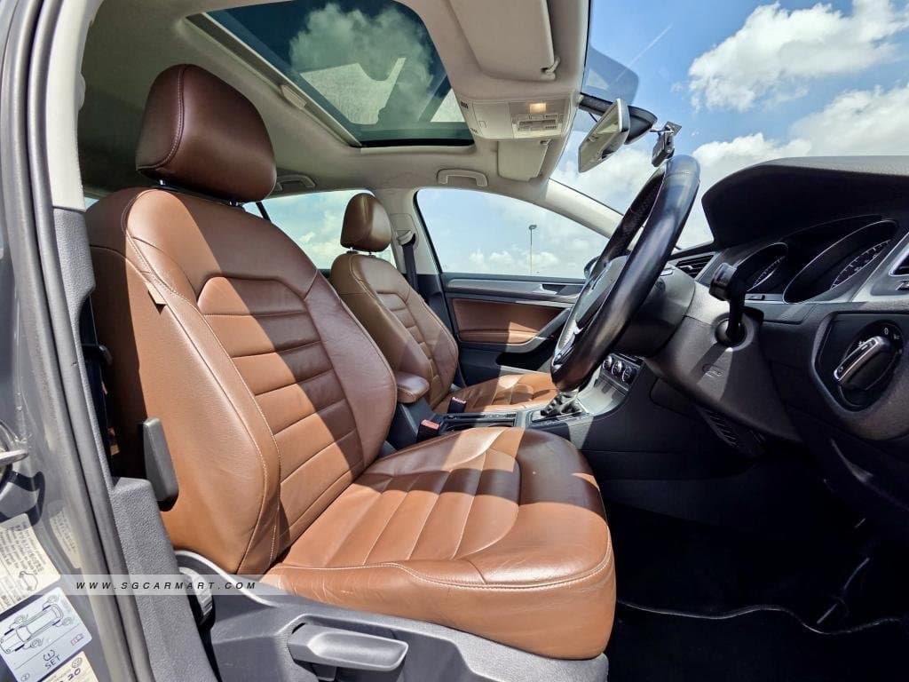 Volkswagen Golf 1.4A TSI Highline Sunroof (COE till 07/2030) photo 8