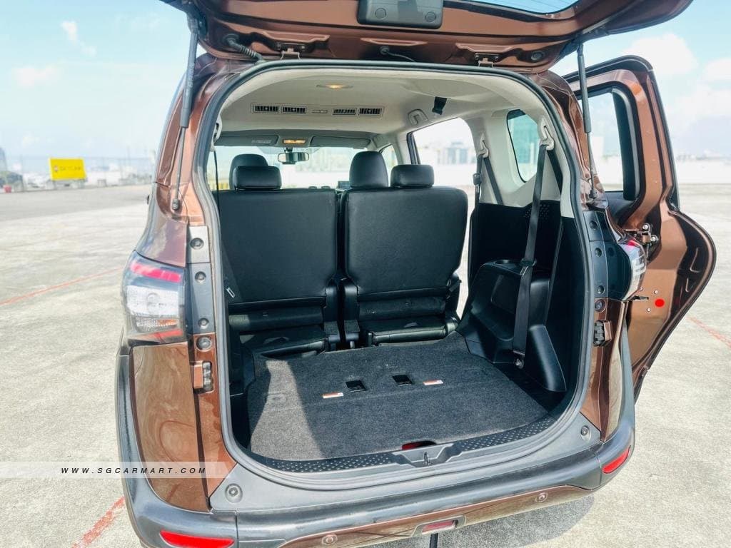 Toyota Sienta 1.5A Elegance photo 5