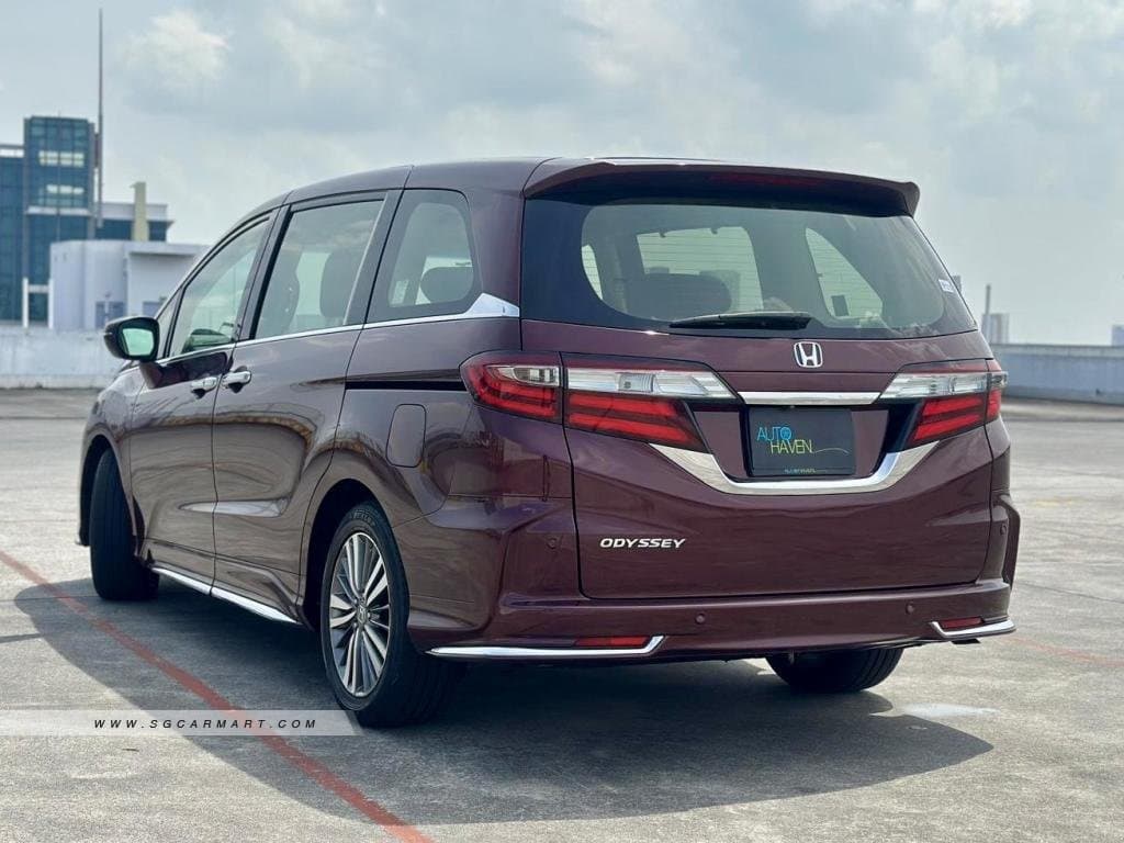 Honda Odyssey 2.4A EXV-S Sunroof photo 4