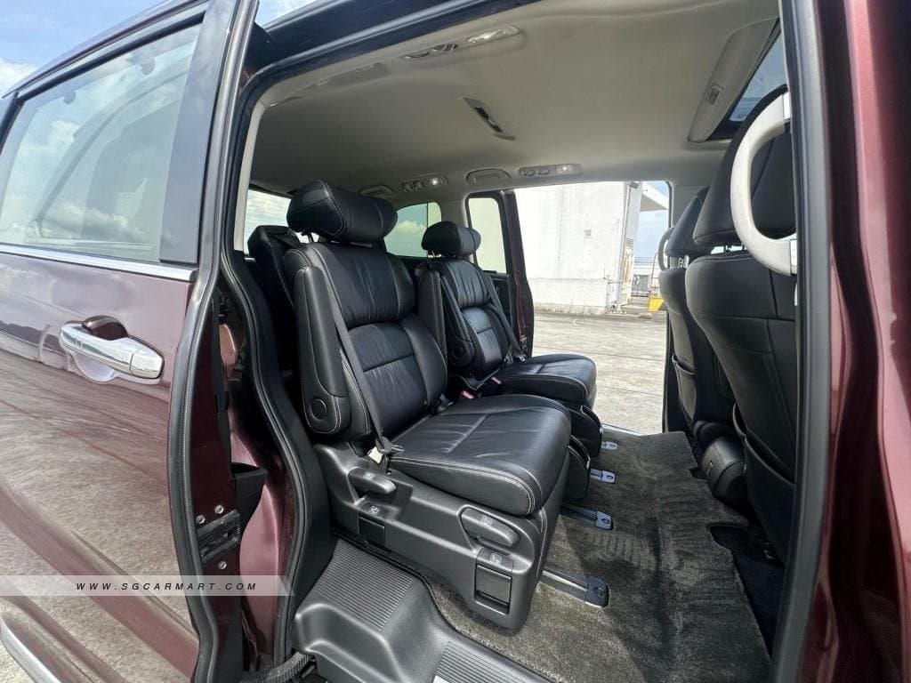 Honda Odyssey 2.4A EXV-S Sunroof photo 7