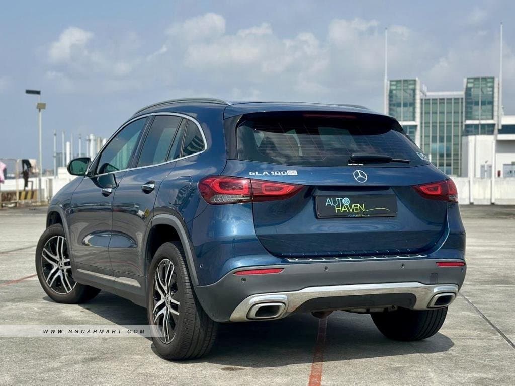 Mercedes-Benz GLA-Class GLA180 Progressive photo 4