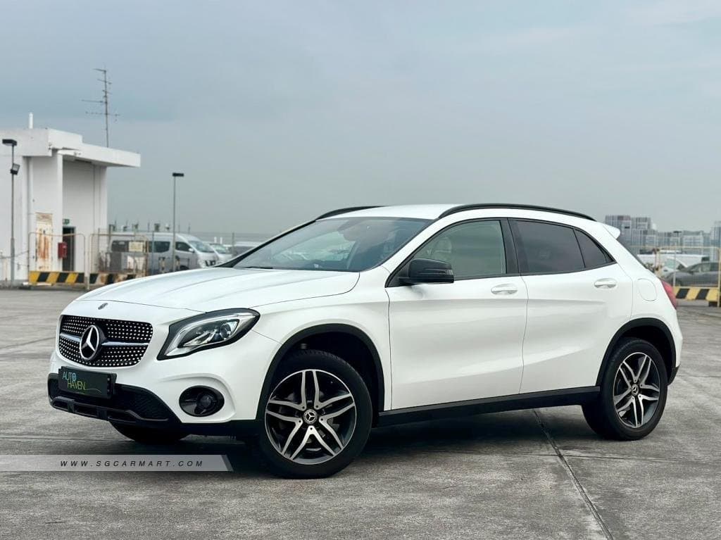 Mercedes-Benz GLA-Class GLA180 Urban Edition photo 2