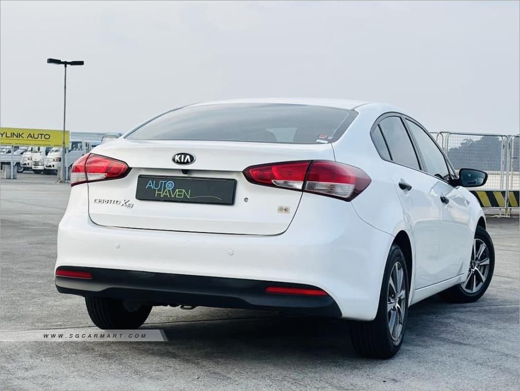 Kia Cerato K3 1.6A photo 4