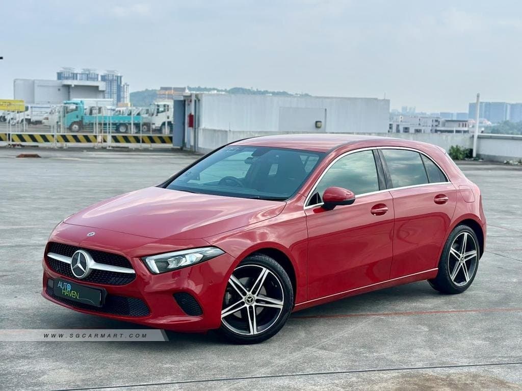 Mercedes-Benz A-Class A180 Progressive photo 2