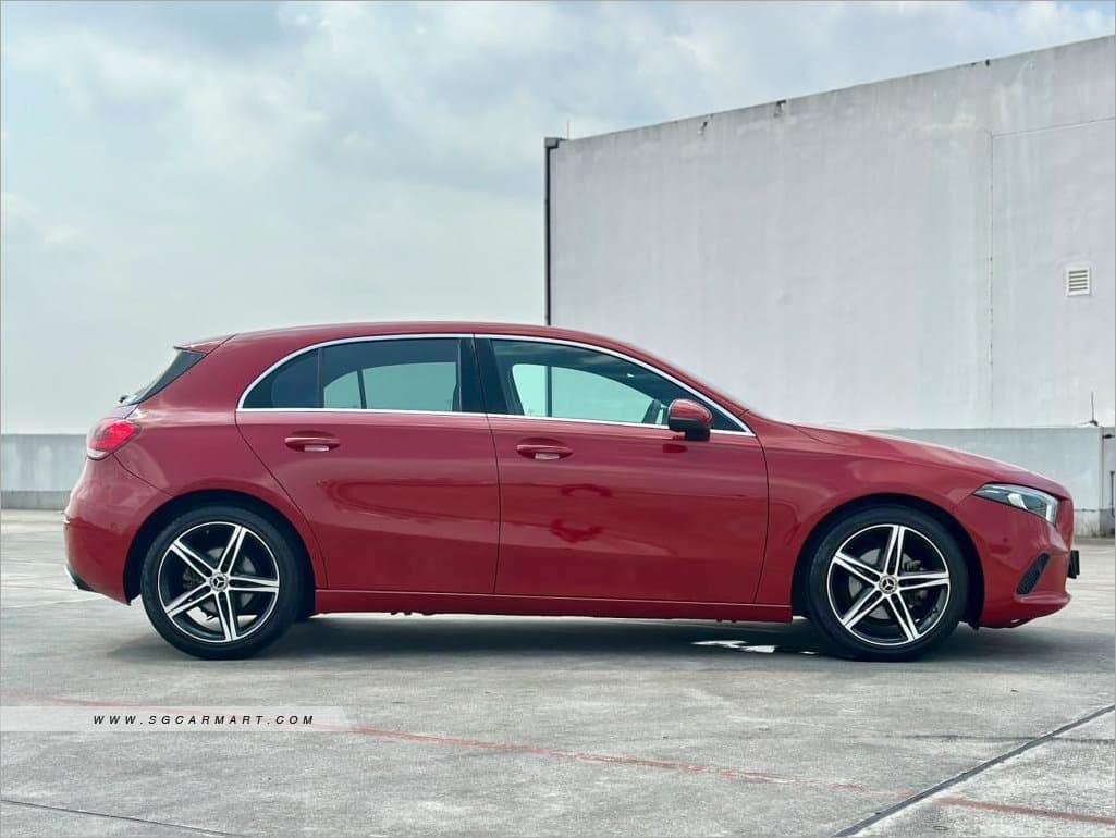 Mercedes-Benz A-Class A180 Progressive photo 3