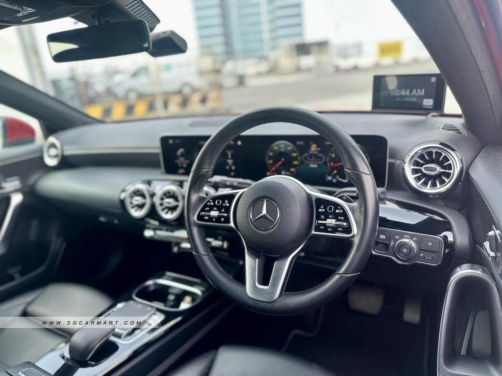 Mercedes-Benz A-Class A180 Progressive photo 6