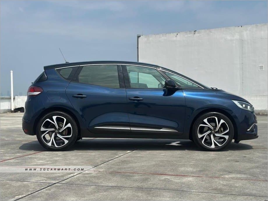 Renault Scenic Diesel 1.5A dCi Sunroof photo 3