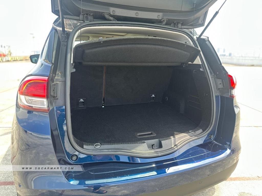 Renault Scenic Diesel 1.5A dCi Sunroof photo 5