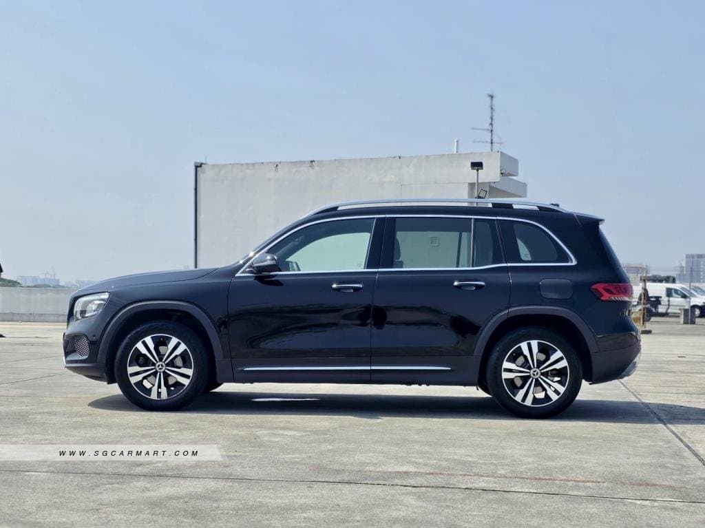 Mercedes-Benz GLB-Class GLB180 Progressive photo 3