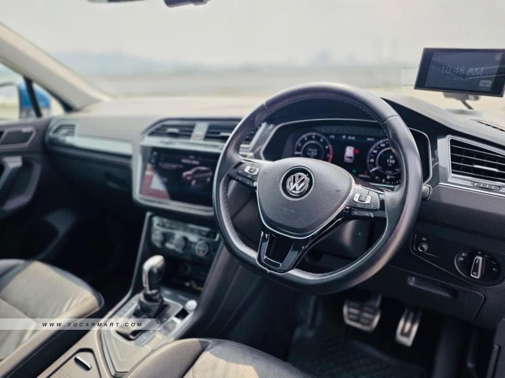 Volkswagen Tiguan 1.4A TSI Highline Panoramic Roof photo 6