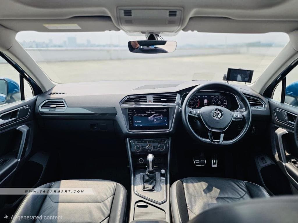 Volkswagen Tiguan 1.4A TSI Highline Panoramic Roof photo 7