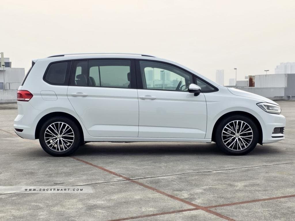 Volkswagen Touran 1.4A TSI Comfortline photo 3