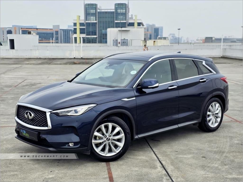 Infiniti QX50 2.0A Essential photo 2