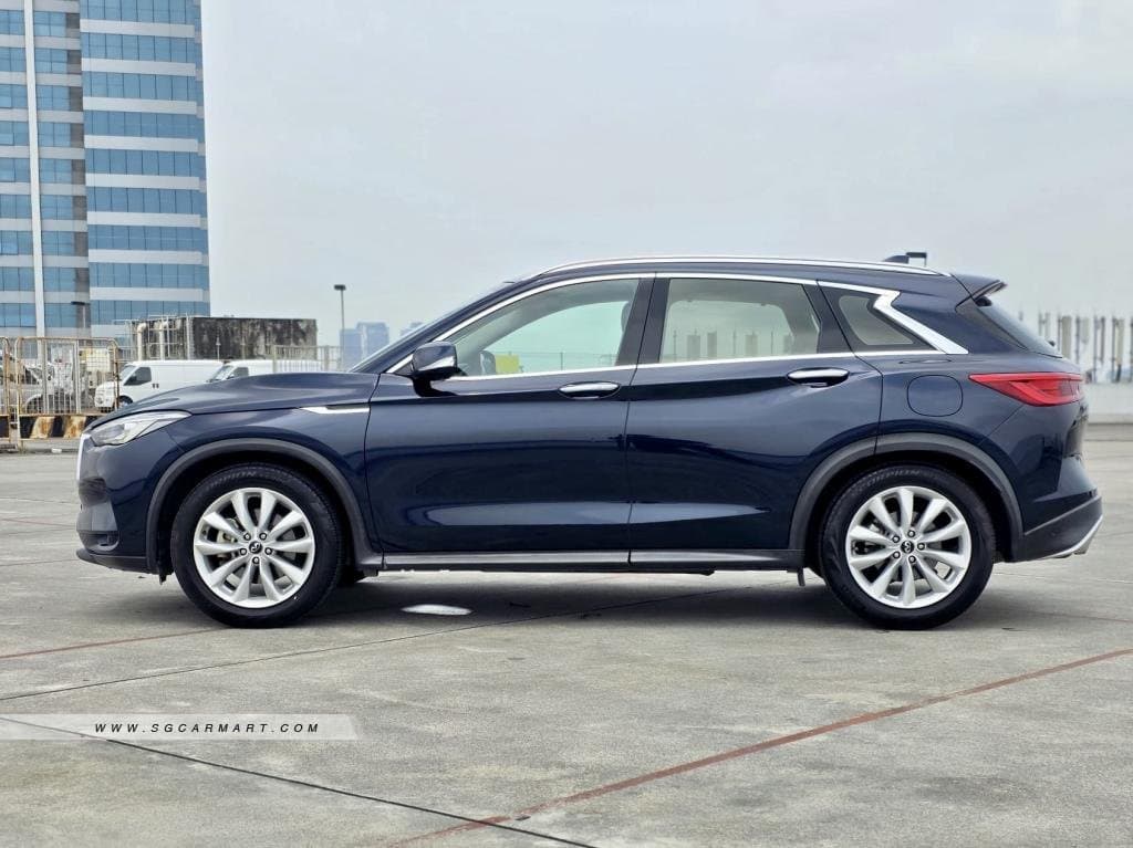 Infiniti QX50 2.0A Essential photo 3