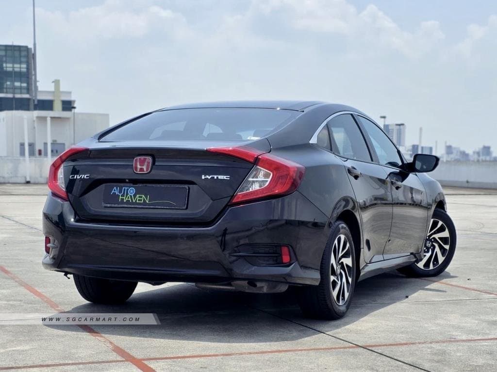 Honda Civic 1.6A VTi photo 4