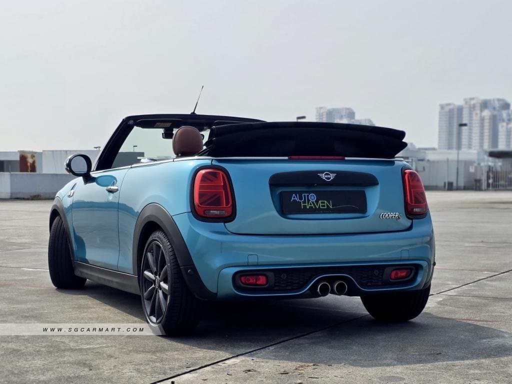 MINI Cooper S Cabriolet 2.0A photo 6