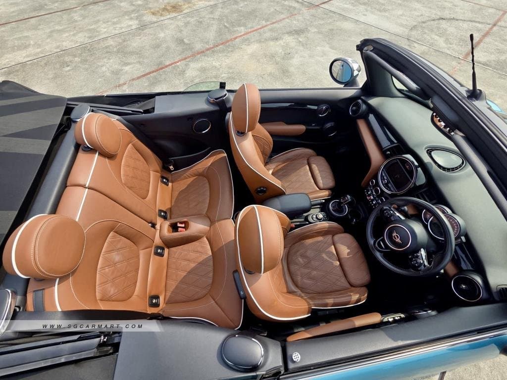 MINI Cooper S Cabriolet 2.0A photo 8