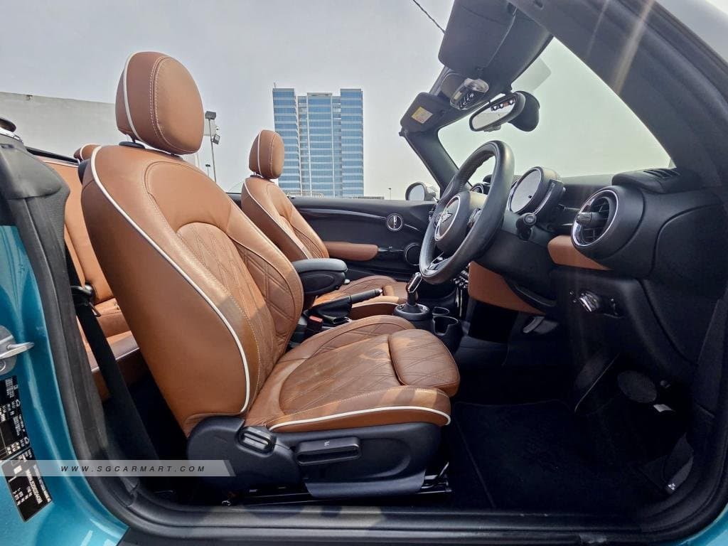 MINI Cooper S Cabriolet 2.0A photo 9