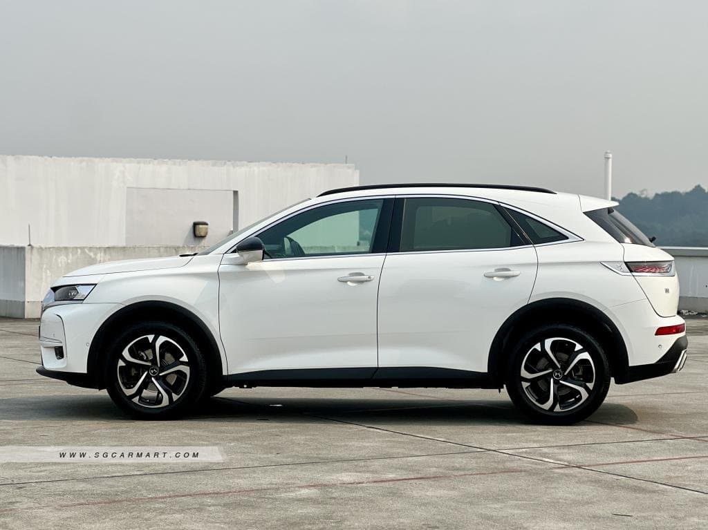 DS 7 Crossback 1.6A Grand Chic 180PS Sunroof photo 3