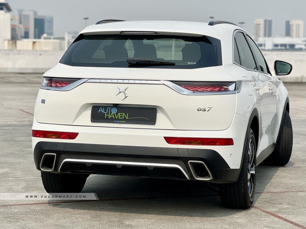 DS 7 Crossback 1.6A Grand Chic 180PS Sunroof photo 4