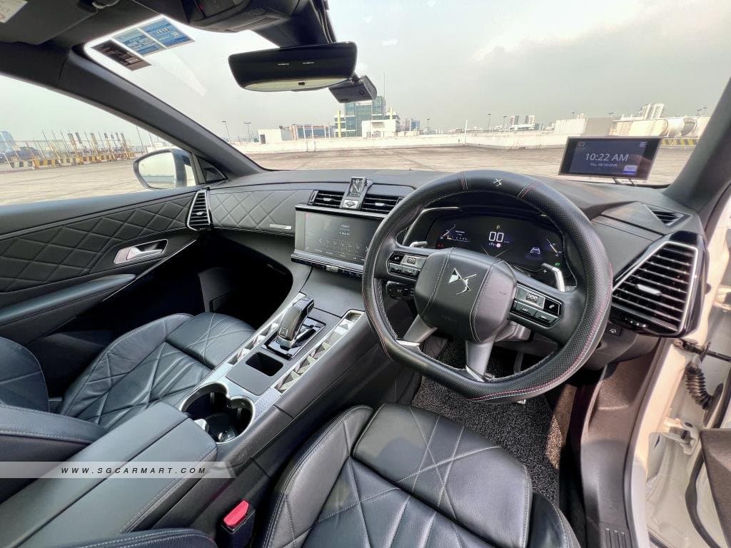 DS 7 Crossback 1.6A Grand Chic 180PS Sunroof photo 7