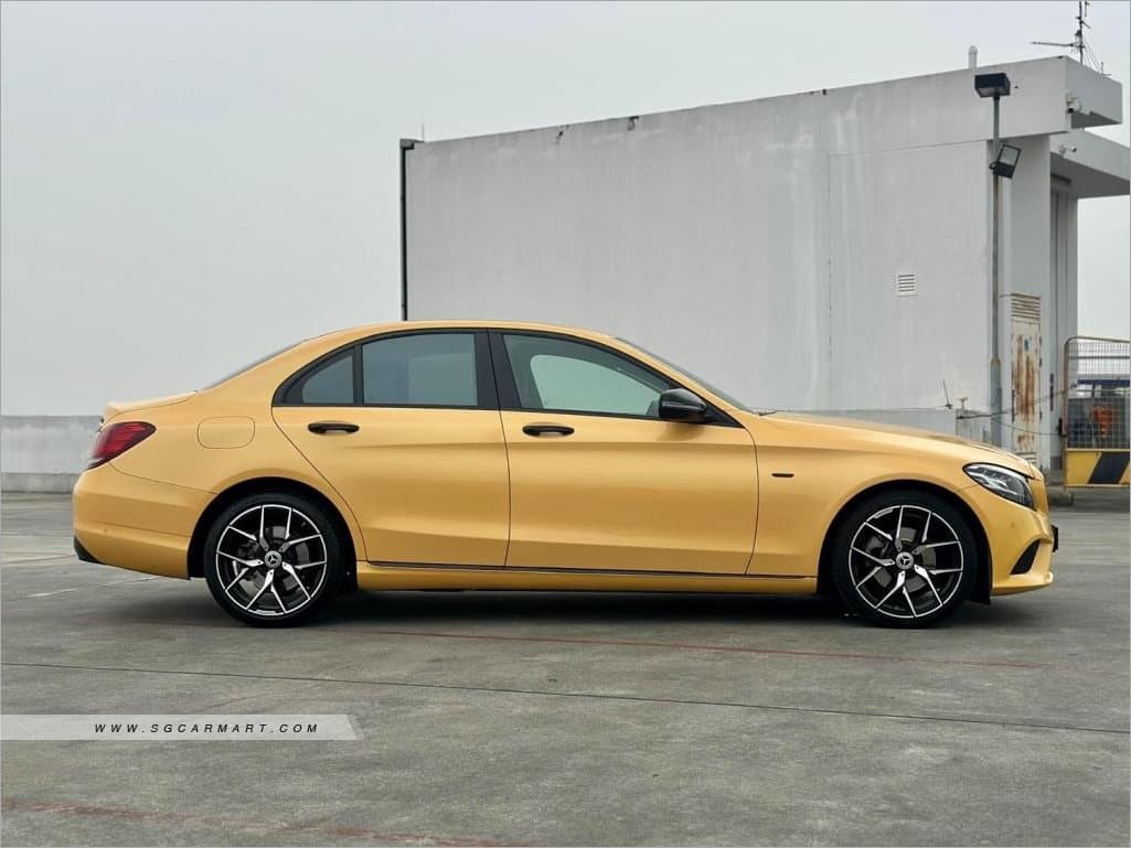 Mercedes-Benz C-Class C180 Avantgarde photo 3