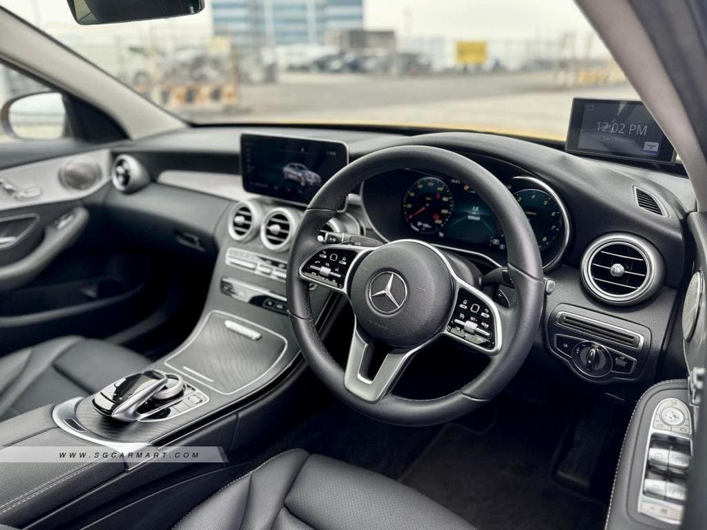 Mercedes-Benz C-Class C180 Avantgarde photo 6