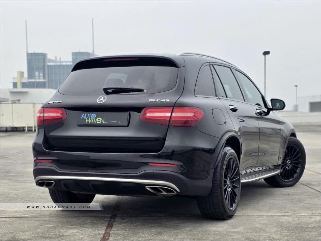 Mercedes-Benz GLC-Class GLC43 AMG 4MATIC photo 4